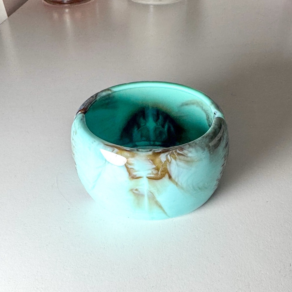 bangle bracelet, plastic, turquoise/brown